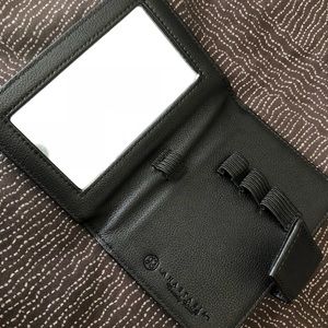 FREE Mirror makeup case